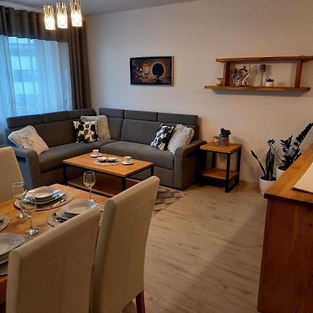 Apartament Green Park สตาโรการ์ด กดังสกี ภายนอก รูปภาพ