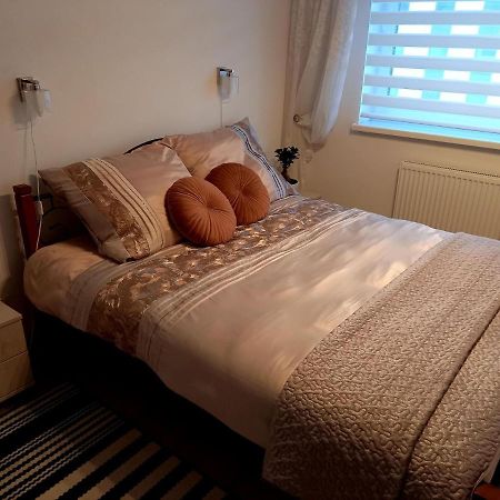 Apartament Green Park สตาโรการ์ด กดังสกี ภายนอก รูปภาพ
