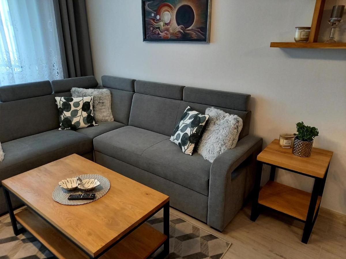 Apartament Green Park สตาโรการ์ด กดังสกี ภายนอก รูปภาพ