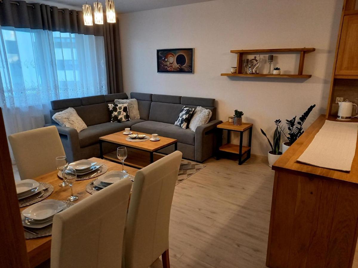 Apartament Green Park สตาโรการ์ด กดังสกี ภายนอก รูปภาพ